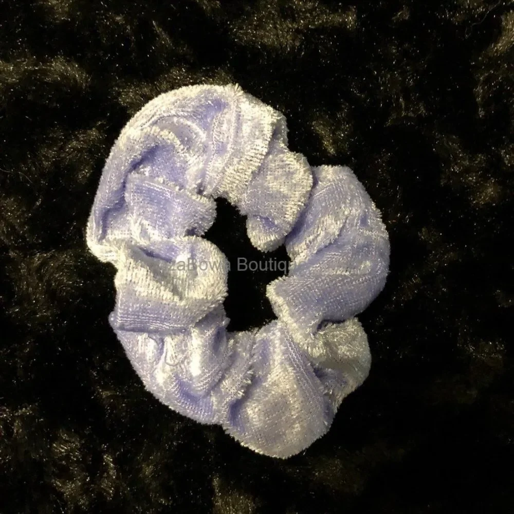 Lilac Velvet Scrunchie   SC2933   New